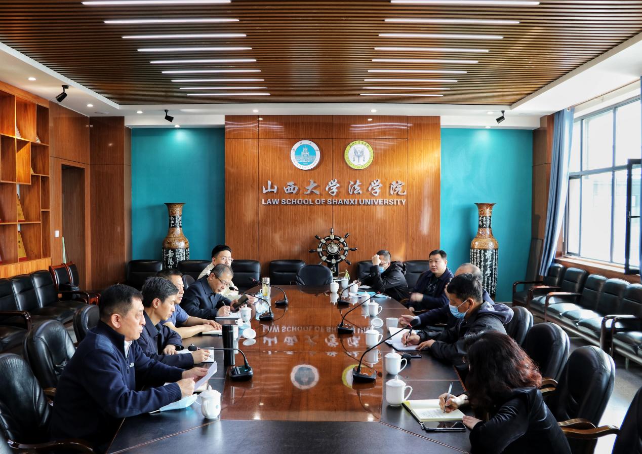 副校长卢宇鸿在PP电子、政治与公共管理学院调研指导安全防疫工作